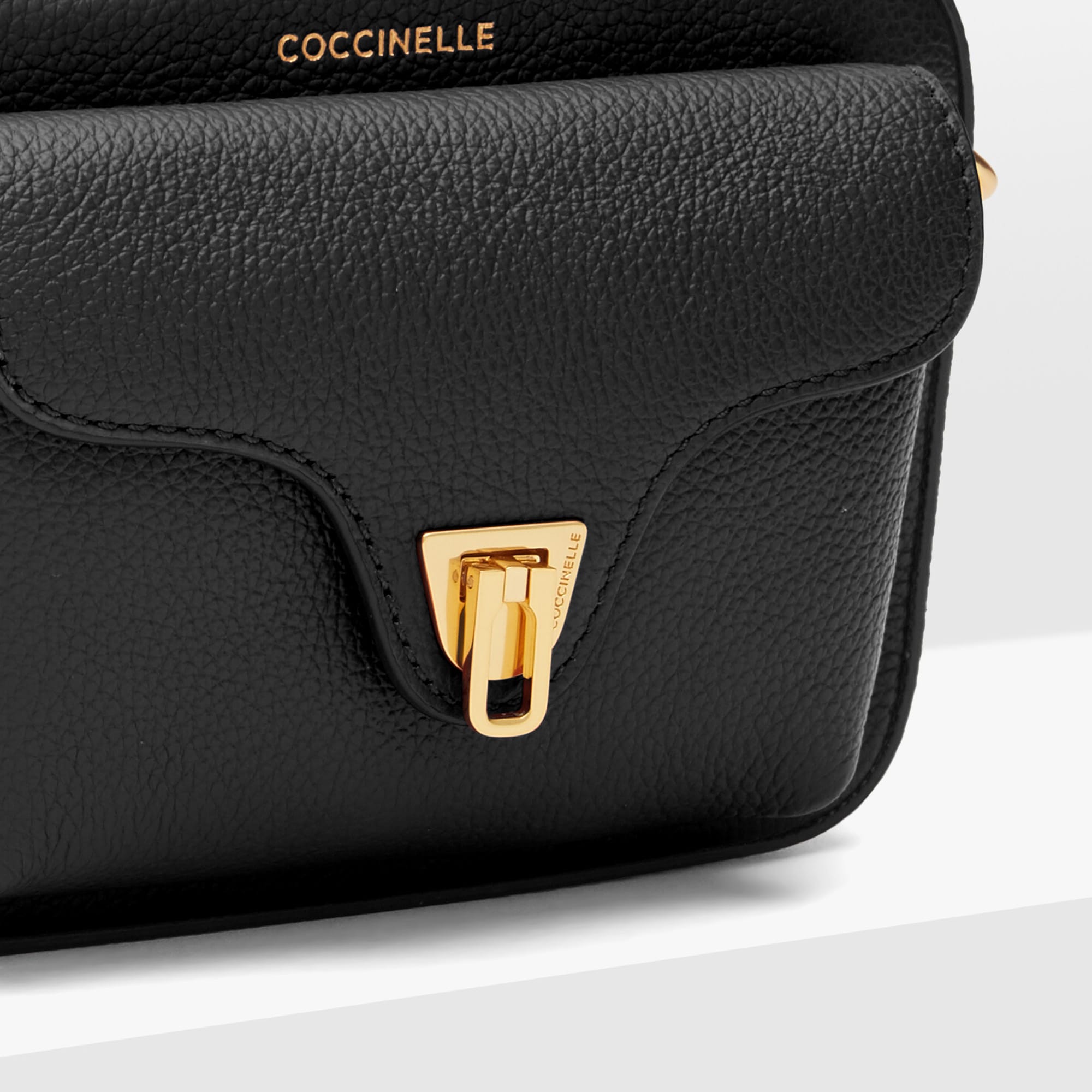 Coccinelle BEAT SOFT 001 NERO - immagine 6