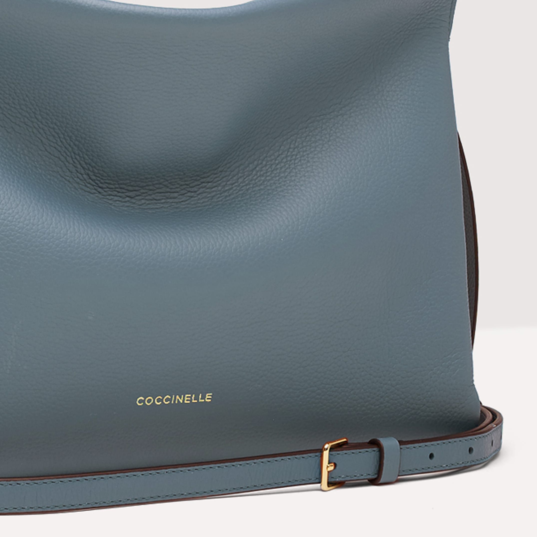 Coccinelle BOHEME GRANA DOUBLE 965 SHARK CINNA - immagine 2