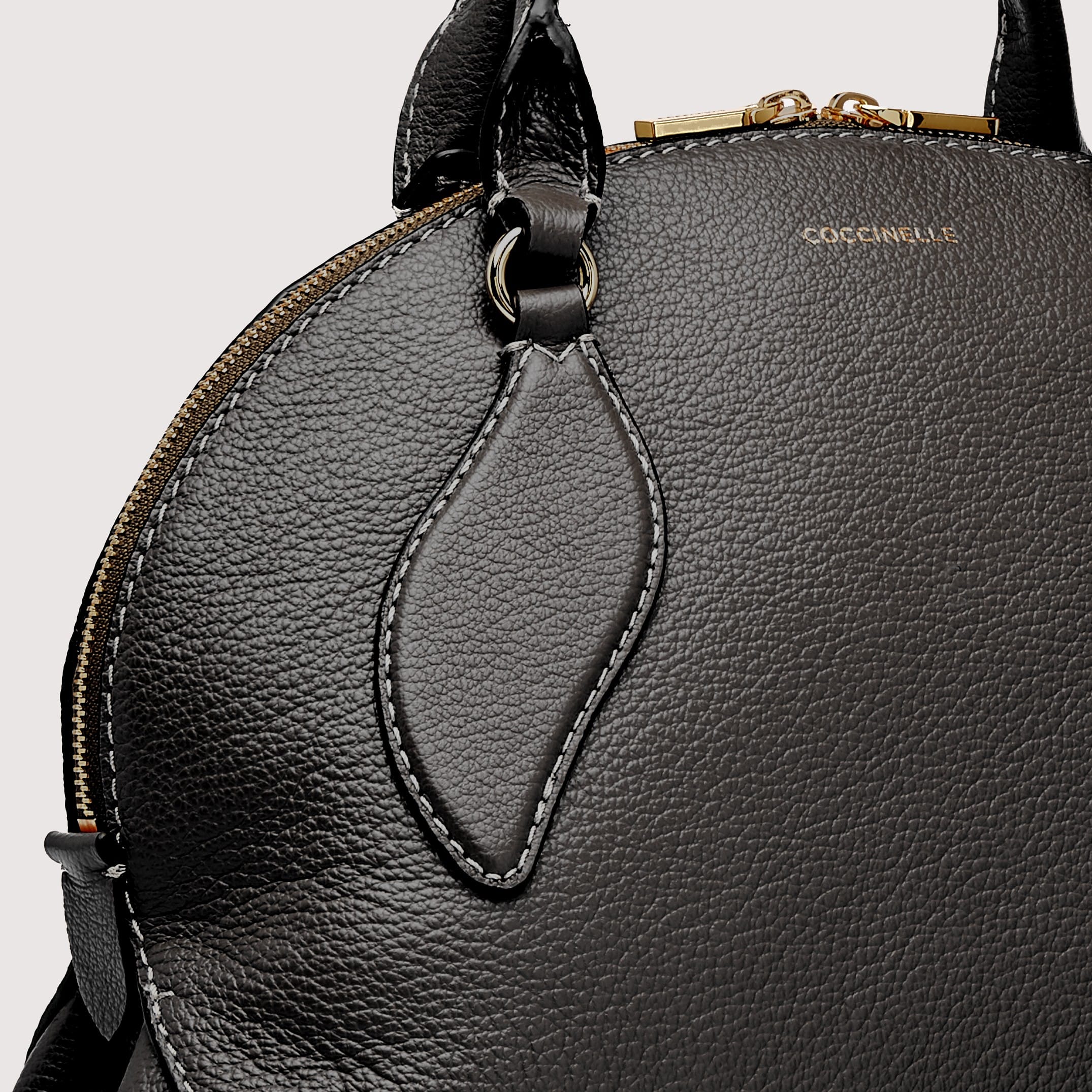 Coccinelle COLETTE 001 NERO - immagine 2