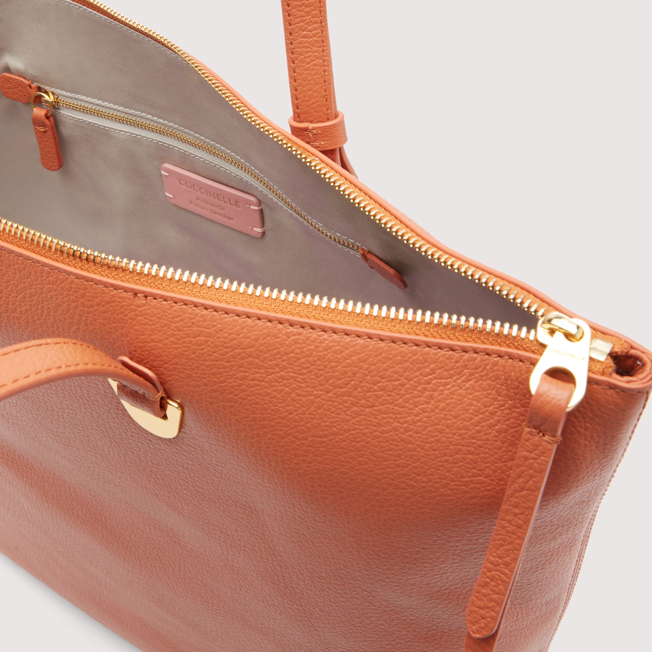 COCCINELLE LEA W10 CHESTNUT - immagine 3
