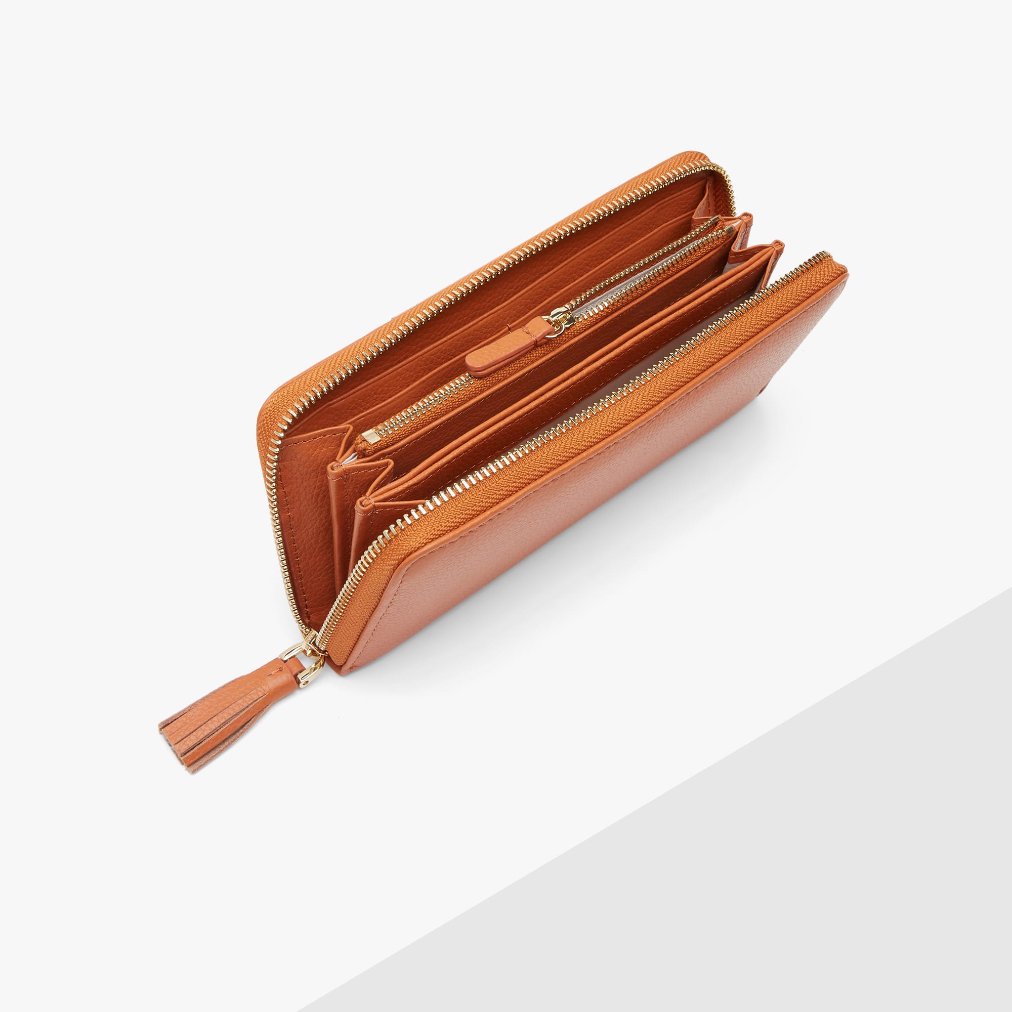 COCCINELLE TASSEL W10 CHESTNUT - immagine 5
