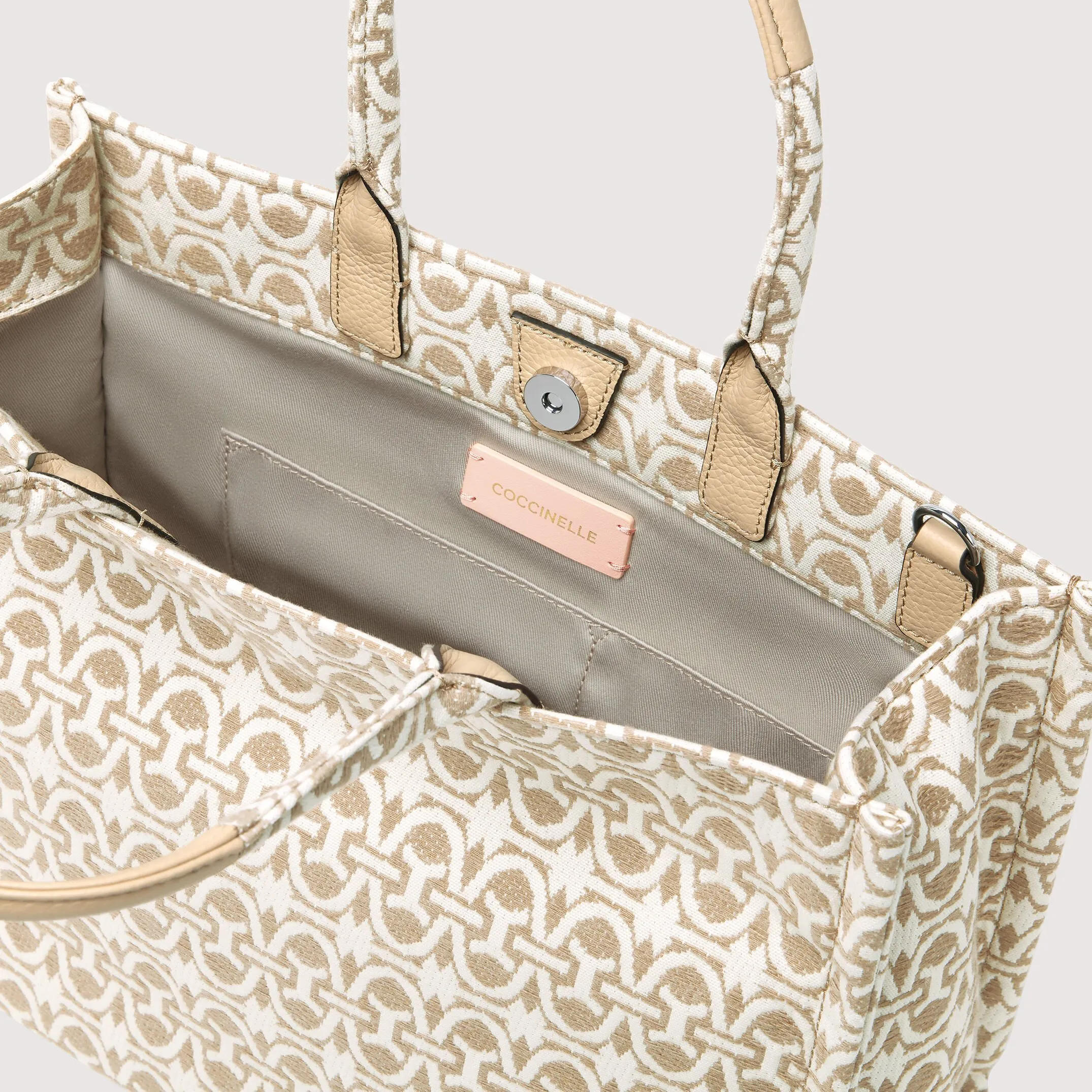Coccinelle NEVER WITHOUT BAG MONOGRA 866 MUL.NA TOAST - immagine 2