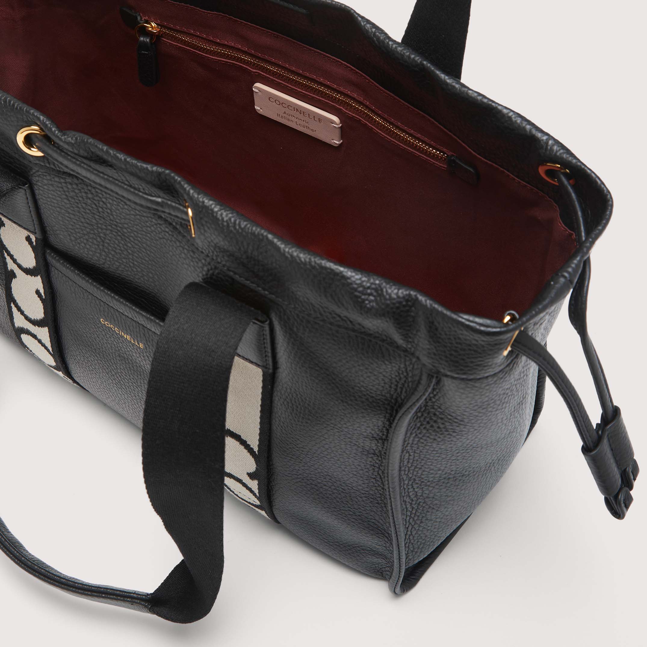 COCCINELLE 2DAYSIGNATURE 001 NERO - immagine 3