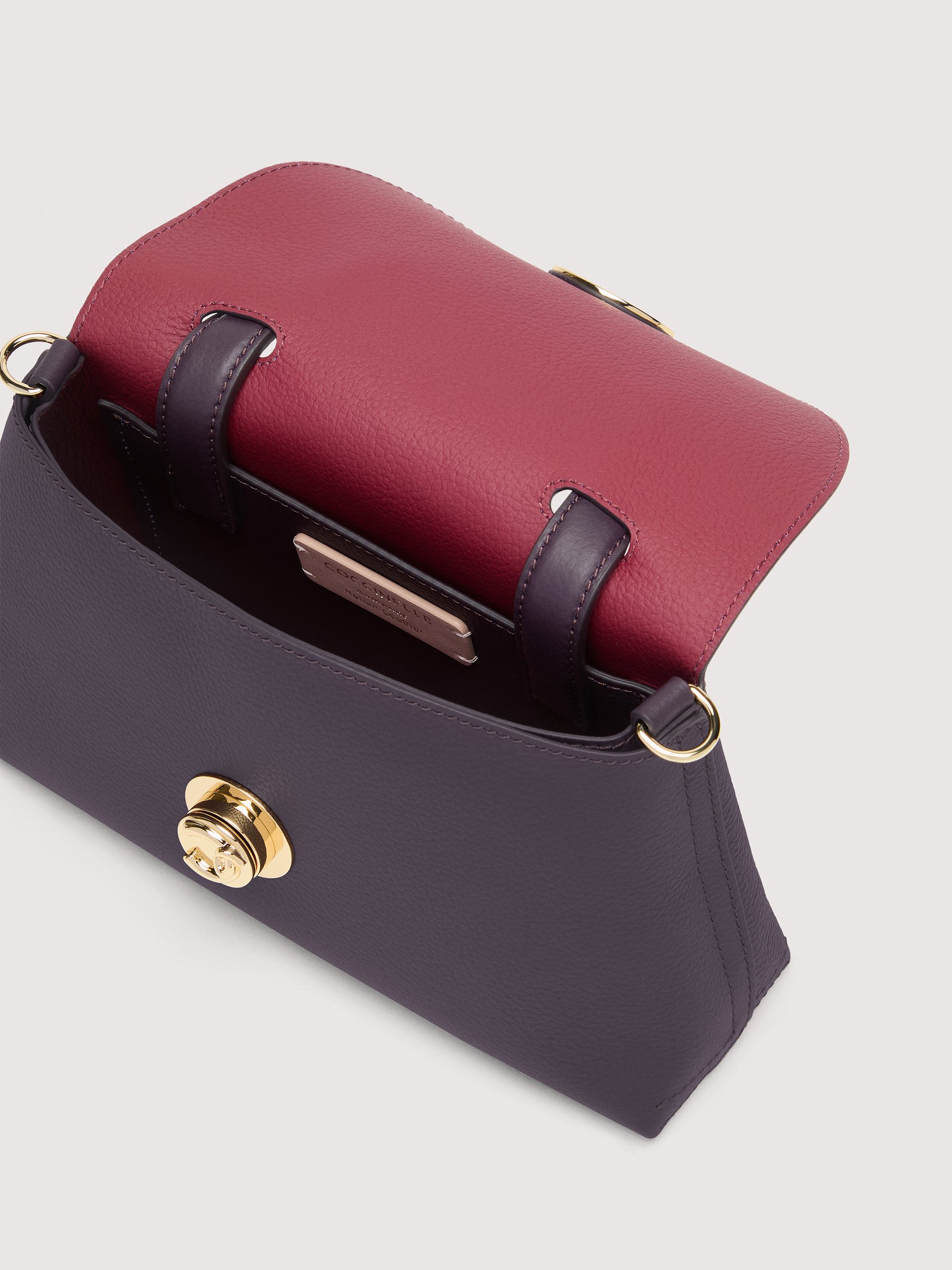 COCCINELLE NIKLA 738 PRUNE RIBES - immagine 3