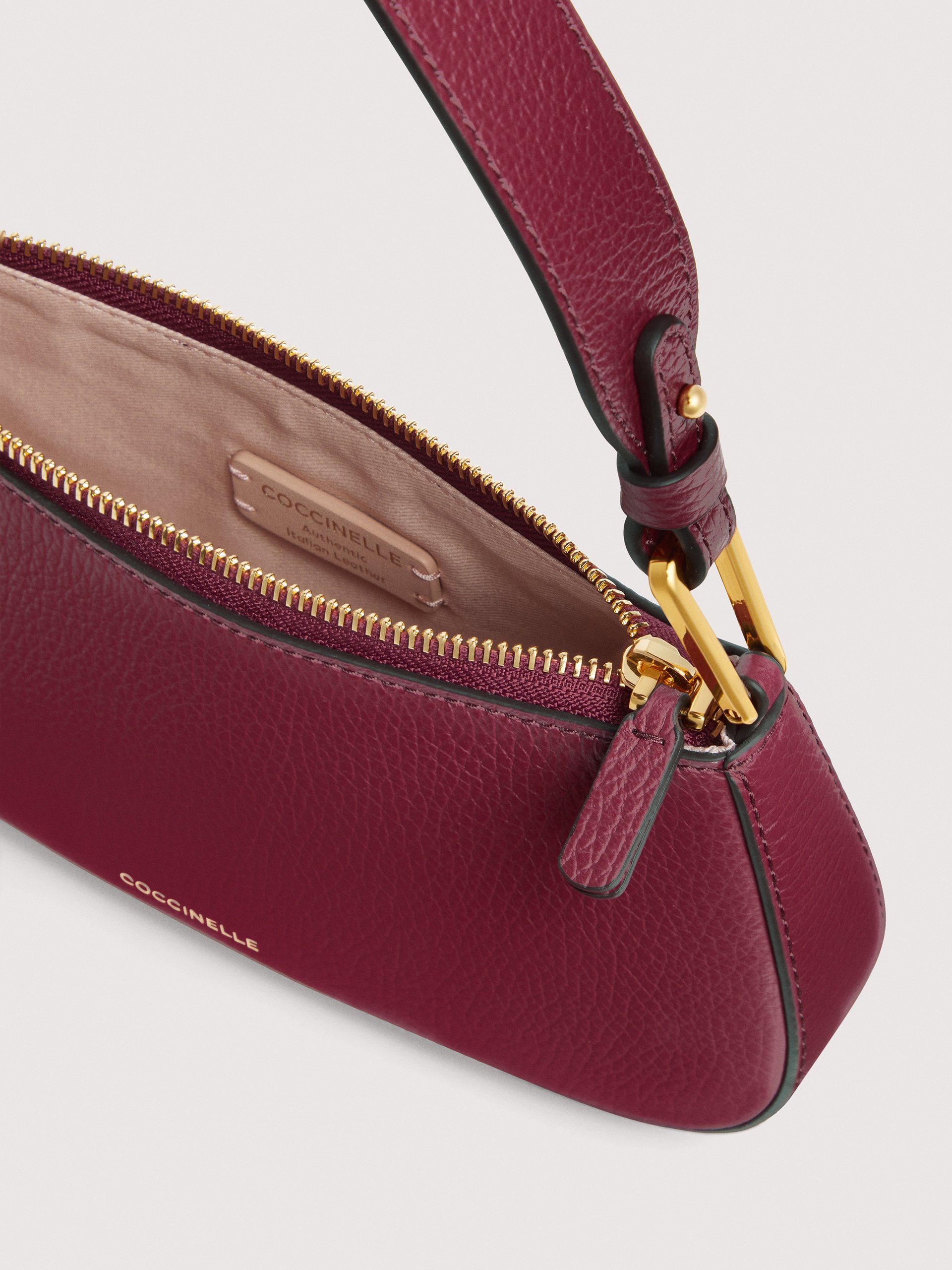 Coccinelle MERVEILLE R52 RIBES - immagine 3