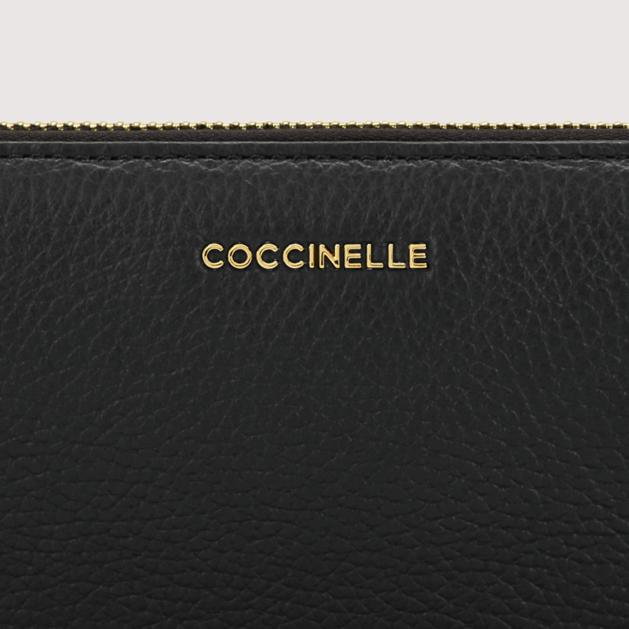 COCCINELLE METALLIC SOFT 001 NERO - immagine 3