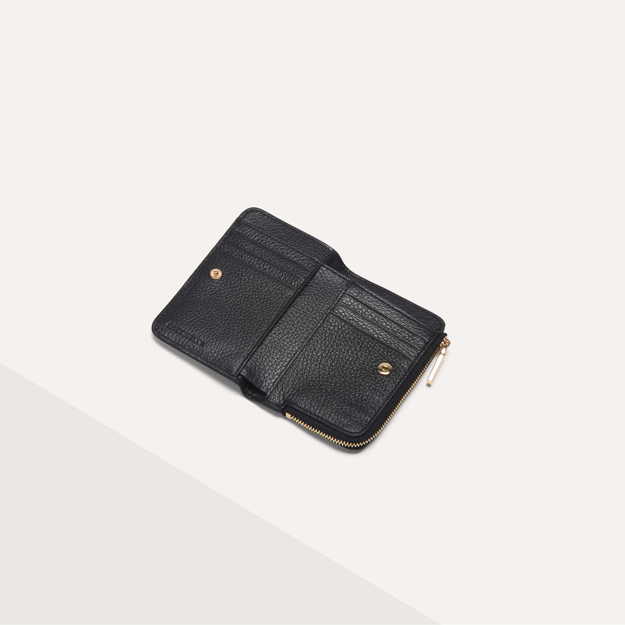 COCCINELLE METALLIC SOFT 001 NERO - immagine 2