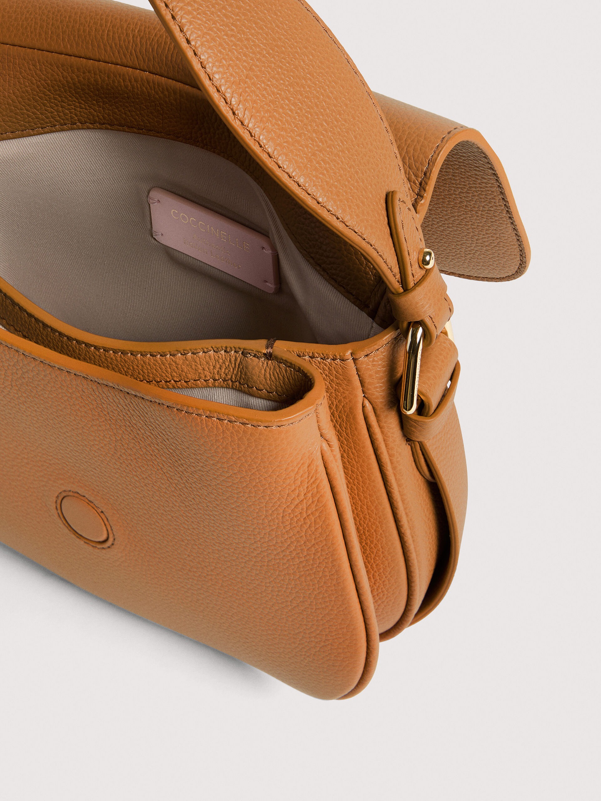 Coccinelle MAVERY R36 ROBIN - immagine 3