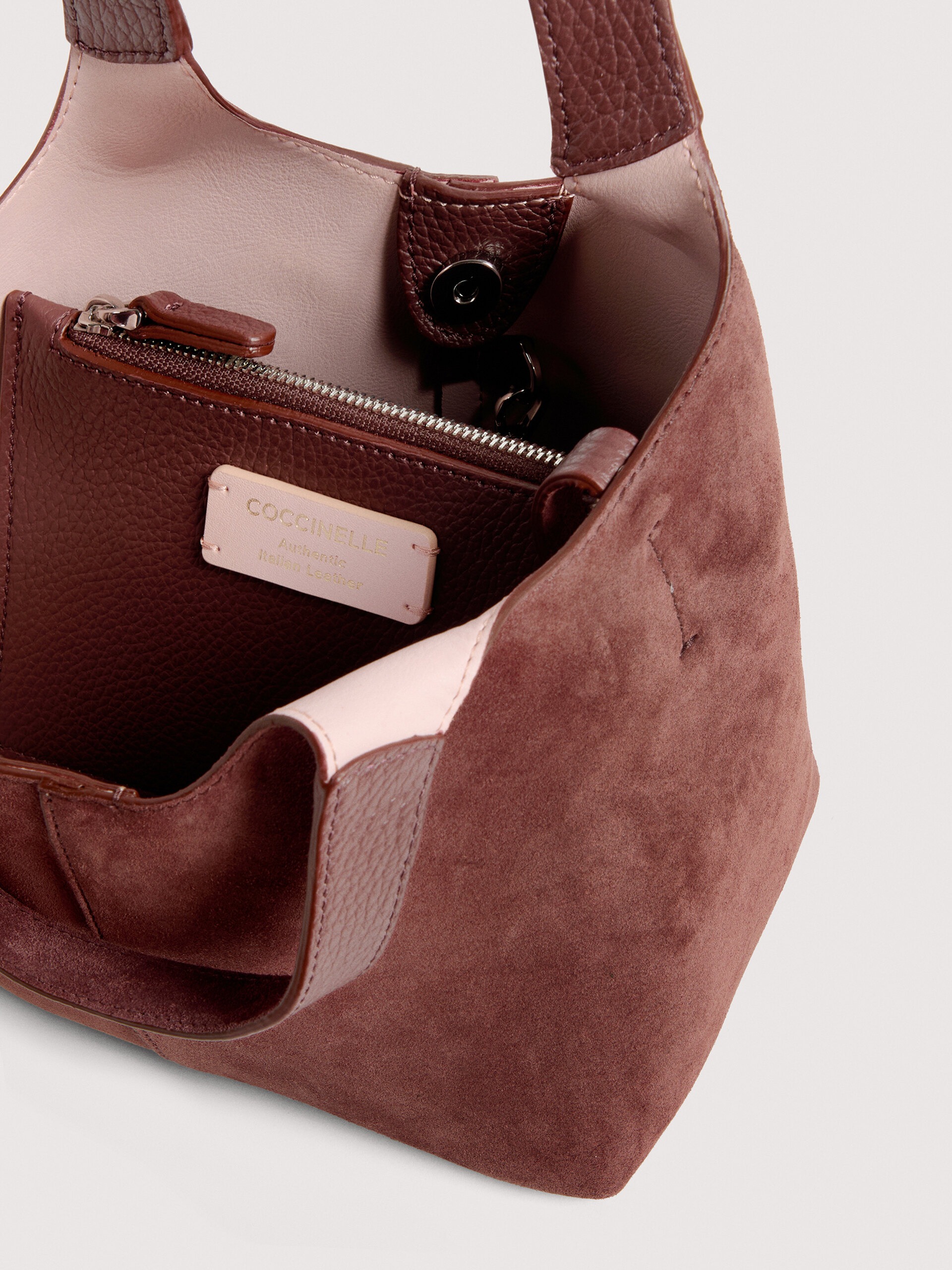 COCCINELLE C EASY SUEDE R49 BERRY - immagine 3