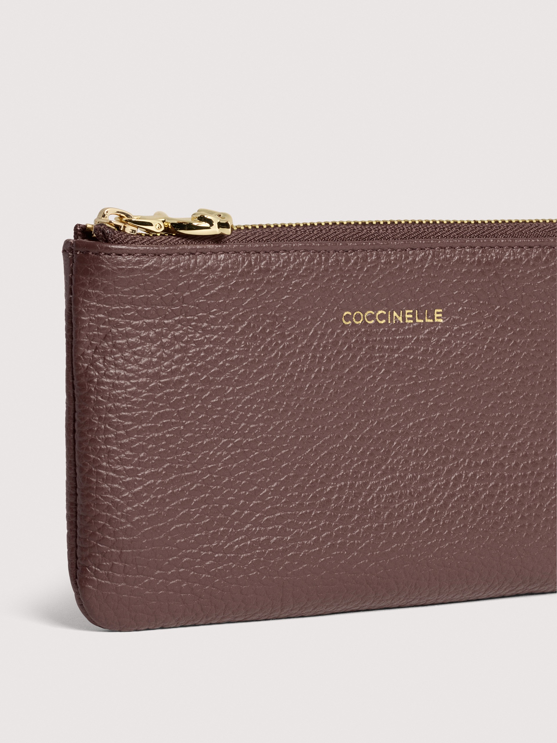 COCCINELLE C-ME SOFTY R49 BERRY - immagine 4