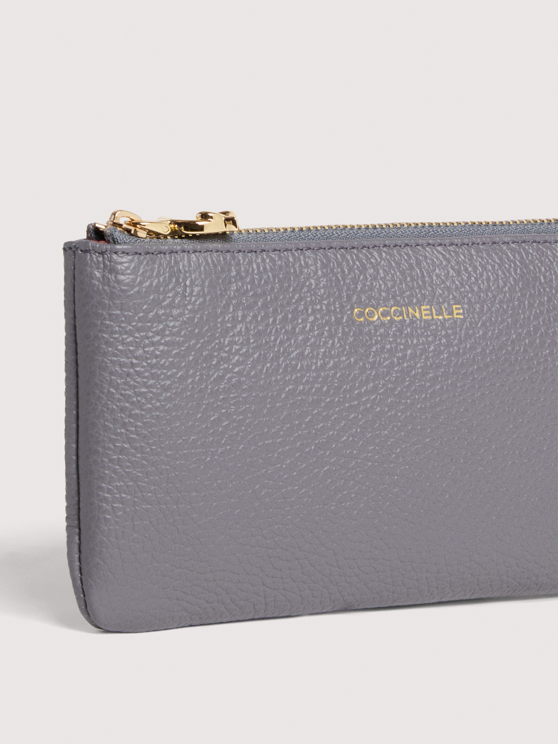 COCCINELLE C-ME SOFTY Y18 STOVE - immagine 4