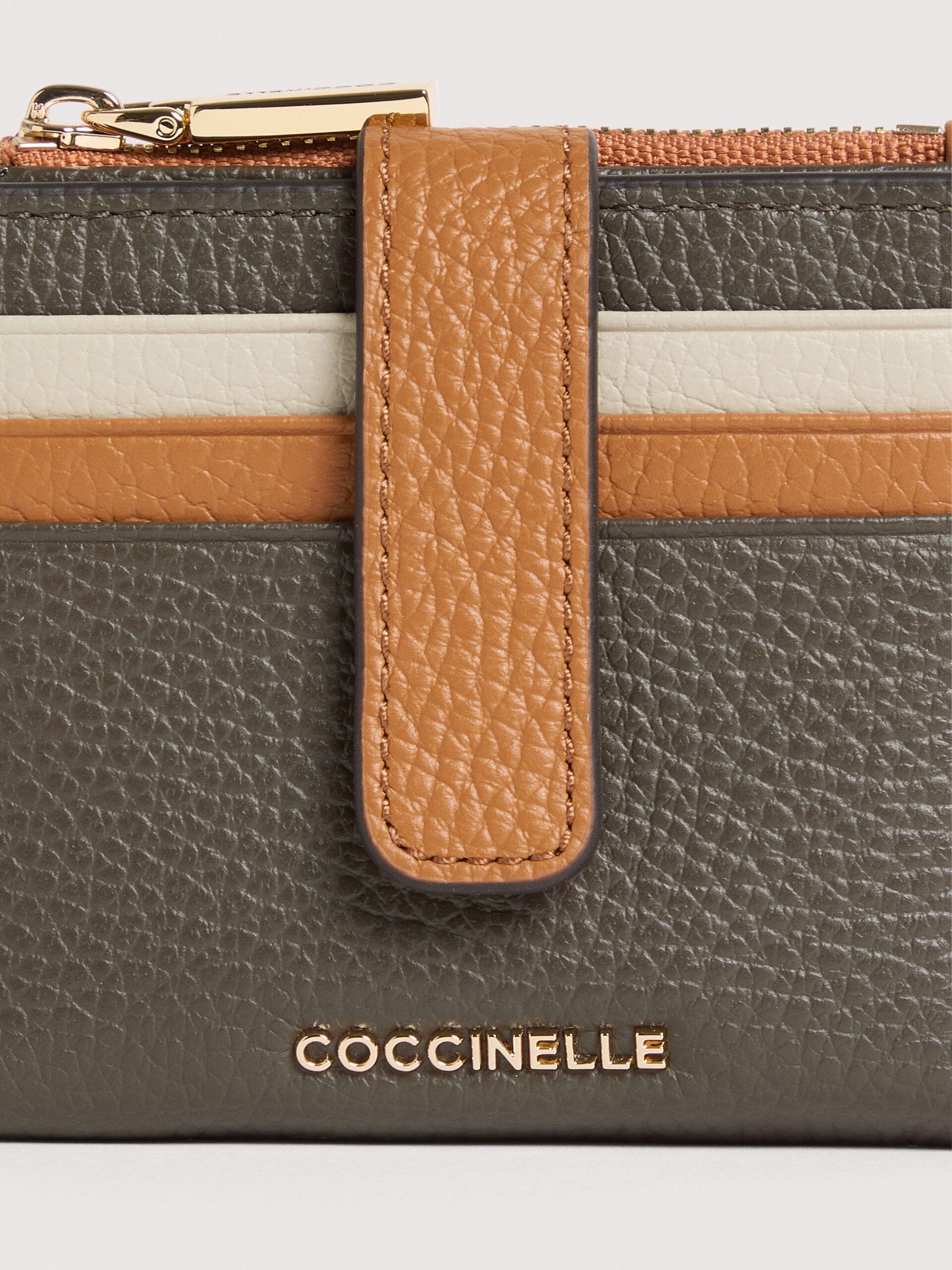 COCCINELLE METALLIC TRICOLOR 805 FANGO ROBI EUCA - immagine 4